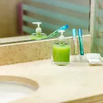卡拉维拉斯酒店 马达莱纳