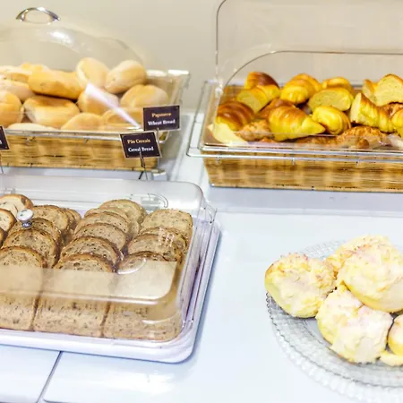 Caravelas Hotell Madalena (Azores)