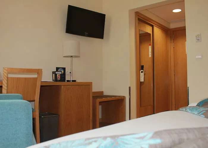 Hotell Caravelas Madalena (Azores)