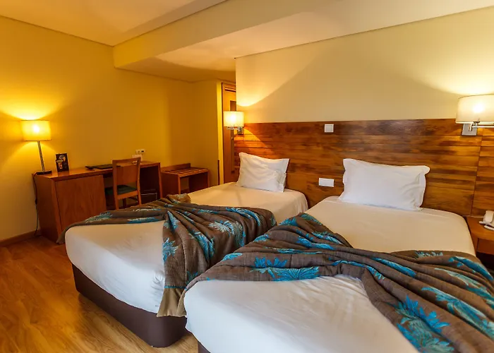 Hotell Caravelas Madalena (Azores)