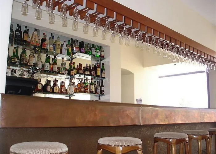 Hotell Caravelas Madalena (Azores)