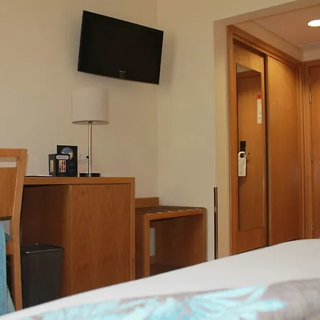 Hotel Caravelas Madalena (Azores)