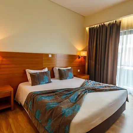 Hotel Caravelas Madalena (Azores)