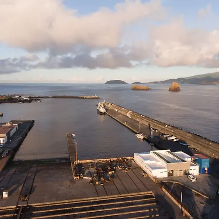 Caravelas 4* Madalena (Azores)