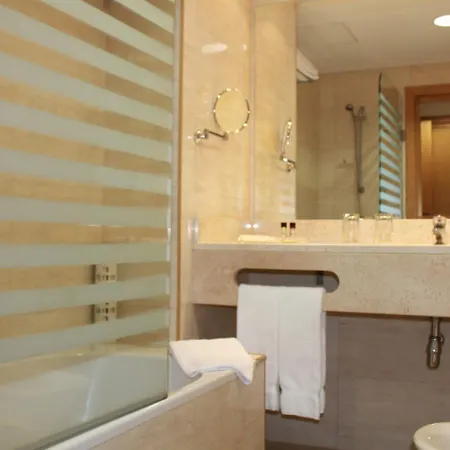 Hotel Caravelas Madalena (Azores)