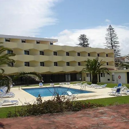 Caravelas Madalena (Azores)