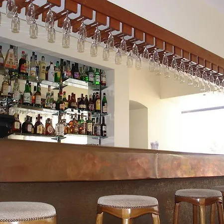 Hotel Caravelas Madalena (Azores)