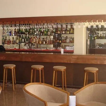 Hotel Caravelas