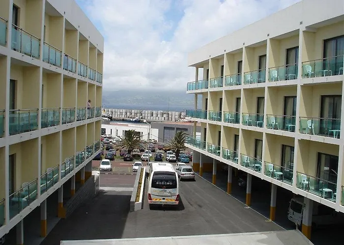 Caravelas Hotel Madalena (Azores)