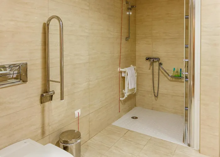 Caravelas 4* Madalena (Azores)